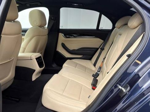 Used 2018 Cadillac CTS Luxury RWD image 18