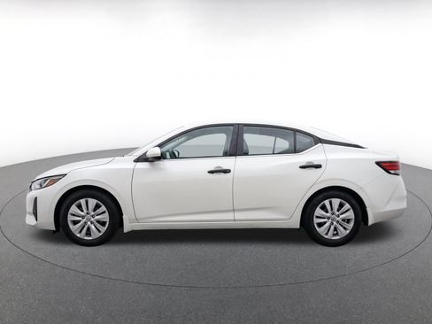 Used 2025 Nissan Sentra S FWD image 4