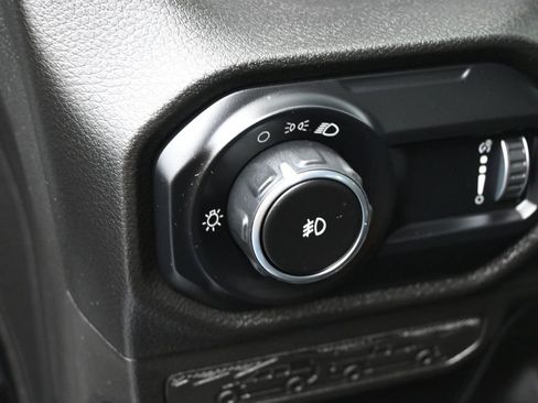 Used 2026 Jeep Wrangler Sport image 14