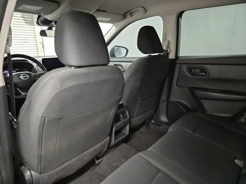 Certified 2025 Nissan Rogue S image 14