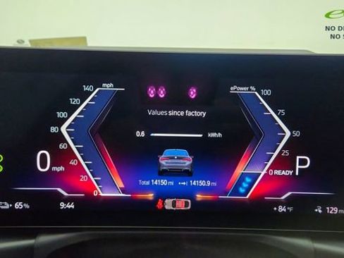 Used 2023 BMW i4 eDrive35 RWD image 41
