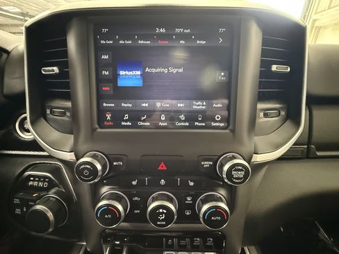 Used 2021 RAM 1500 Big Horn AWD/4WD image 26