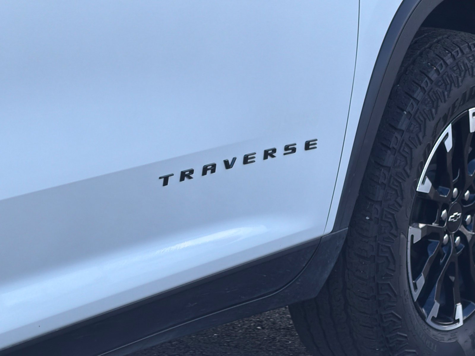 Used 2024 Chevrolet Traverse Z71 w/ Enhanced Driving Package AWD/4WD image 11
