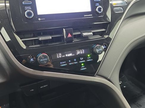 Certified 2024 Toyota Camry SE FWD image 21