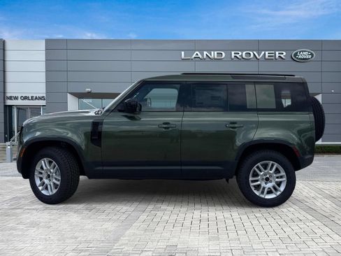New 2026 Land Rover Defender 110 S AWD/4WD image 2