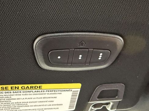 Used 2025 Jeep Grand Cherokee Limited AWD/4WD image 27