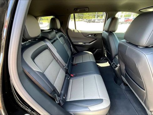 Used 2026 Chevrolet Equinox LT w/ Convenience Package II AWD/4WD image 24