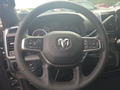 Used 2026 RAM 2500 Big Horn AWD/4WD image 8