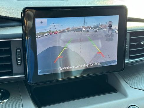 Certified 2023 Ford Explorer XLT w/ Equipment Group 202A image 27