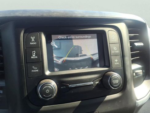 Used 2023 RAM 1500 Big Horn AWD/4WD image 17