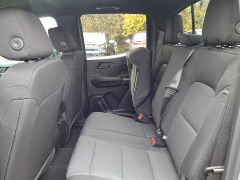 New 2026 Chevrolet Colorado W/T image 17