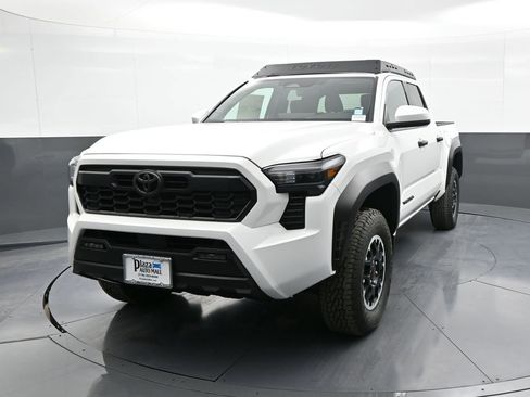 New 2024 Toyota Tacoma TRD Off-Road image 1