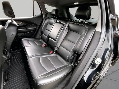Used 2023 GMC Terrain SLT FWD image 20
