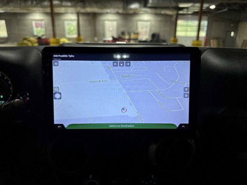 Used 2014 Jeep Wrangler Sport image 19