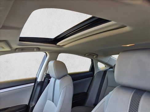 Used 2016 Honda Civic EX-T image 15