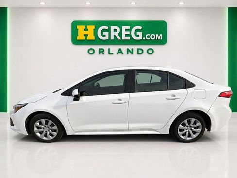 Used 2024 Toyota Corolla LE FWD image 11