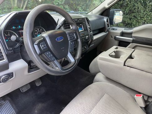 Used 2016 Ford F150 XLT w/ XTR Package image 13