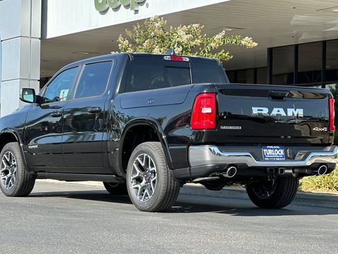 New 2026 RAM 1500 Laramie AWD/4WD image 5