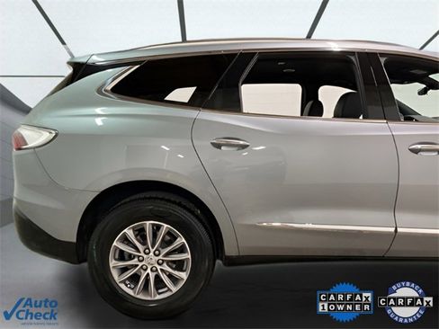 Used 2024 Buick Enclave Premium image 89