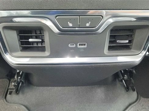 Used 2024 Chevrolet Silverado 1500 High Country w/ Technology Package AWD/4WD image 20