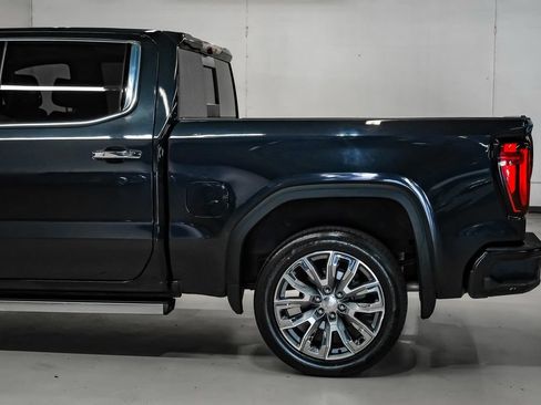 Used 2023 GMC Sierra 1500 Denali w/ Denali Reserve Package AWD/4WD image 16