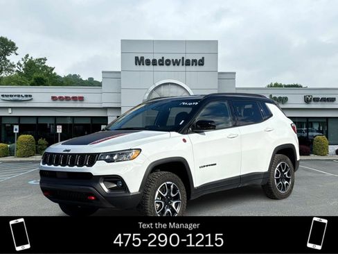 Certified 2024 Jeep Compass Trailhawk image 1