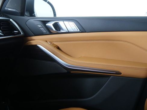 New 2026 BMW X7 xDrive40i w/ Premium Package AWD/4WD image 28