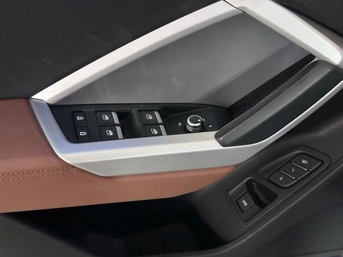 Used 2023 Audi Q3 2.0T Premium Plus w/ Premium Plus Package image 19