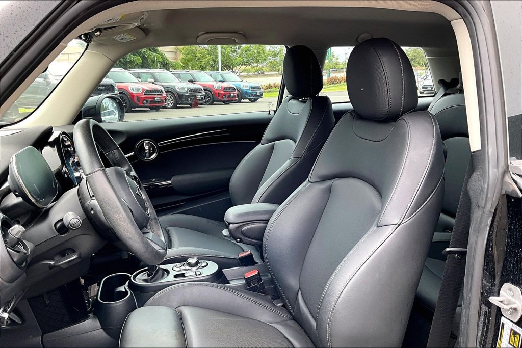Used 2024 MINI Cooper SE FWD image 23