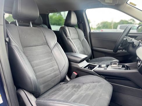 Used 2023 Mitsubishi Outlander SE AWD/4WD image 12