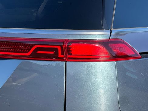 Used 2024 Kia Carnival SX Prestige image 53