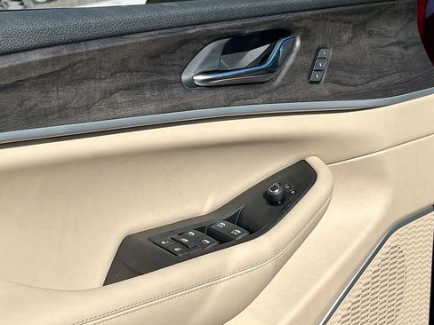 New 2026 Jeep Grand Cherokee Limited w/ Luxury Tech Group II RWD image 15