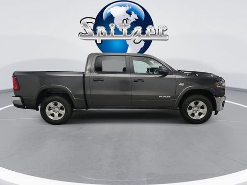 New 2026 RAM 1500 Big Horn AWD/4WD image 10