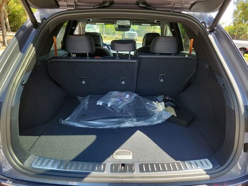 New 2026 Genesis GV70 2.5T Sport Prestige AWD/4WD image 4