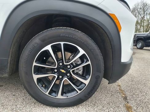 Used 2024 Chevrolet TrailBlazer LT image 28