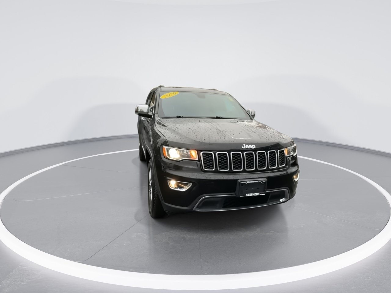 Used 2020 Jeep Grand Cherokee Limited AWD/4WD image 4