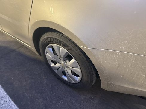 Used 2013 Chevrolet Cruze LS image 7