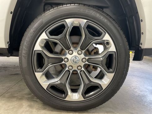 Used 2021 RAM 1500 Limited AWD/4WD image 13