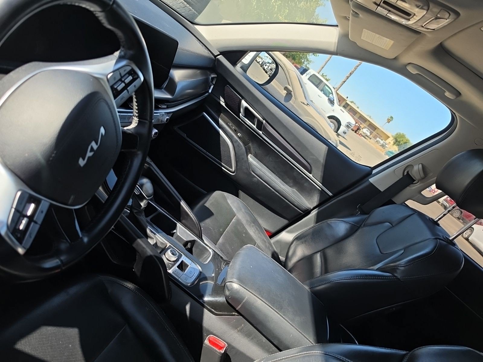 Used 2023 Kia Telluride S w/ S Sunroof Package AWD/4WD image 6