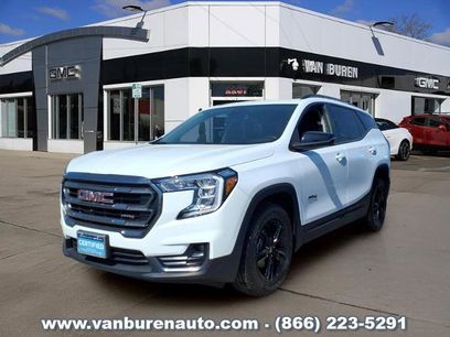 Used 2023 GMC Terrain AT4