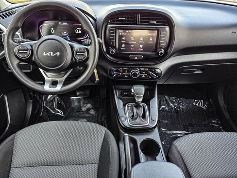 Used 2024 Kia Soul LX w/ Option Group 015 image 29