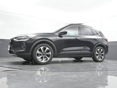 Used 2024 Ford Escape Platinum AWD/4WD image 51