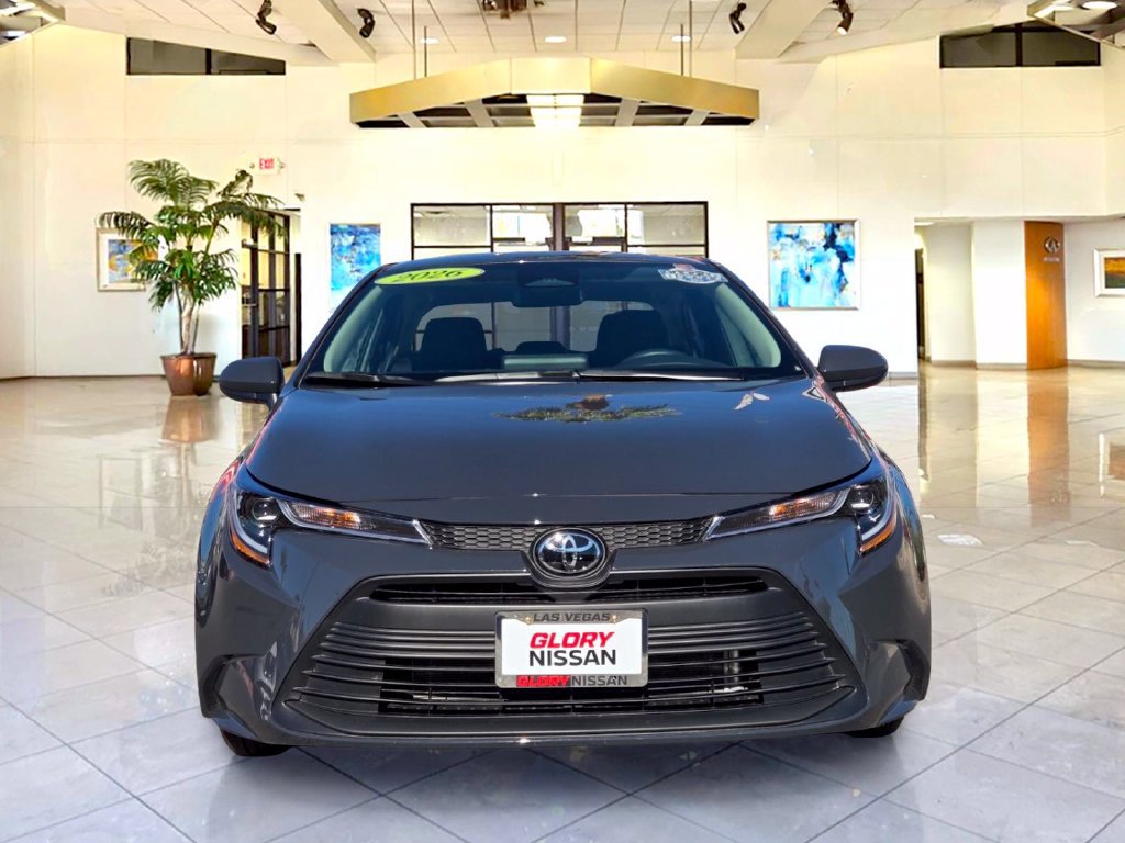 Used 2026 Toyota Corolla LE FWD image 2