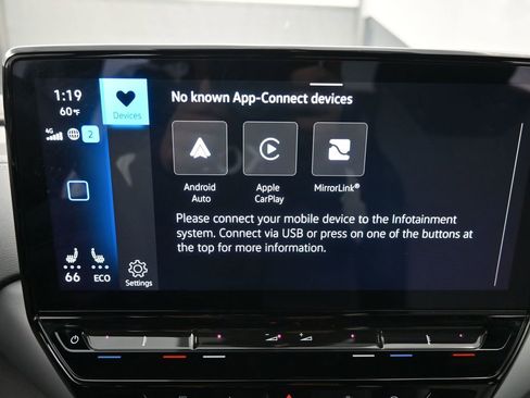 Used 2024 Volkswagen ID.4 2WD image 11