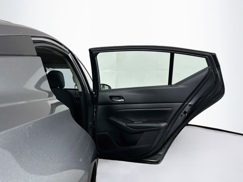 Used 2022 Nissan Altima 2.5 SV FWD image 28
