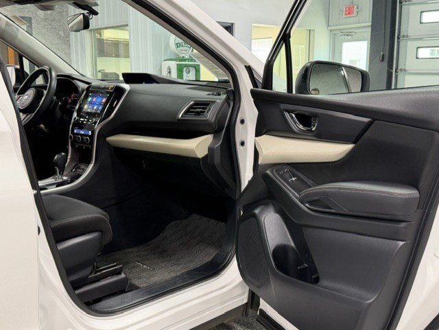 Used 2021 Subaru Ascent Premium w/ Sport Package AWD/4WD image 8