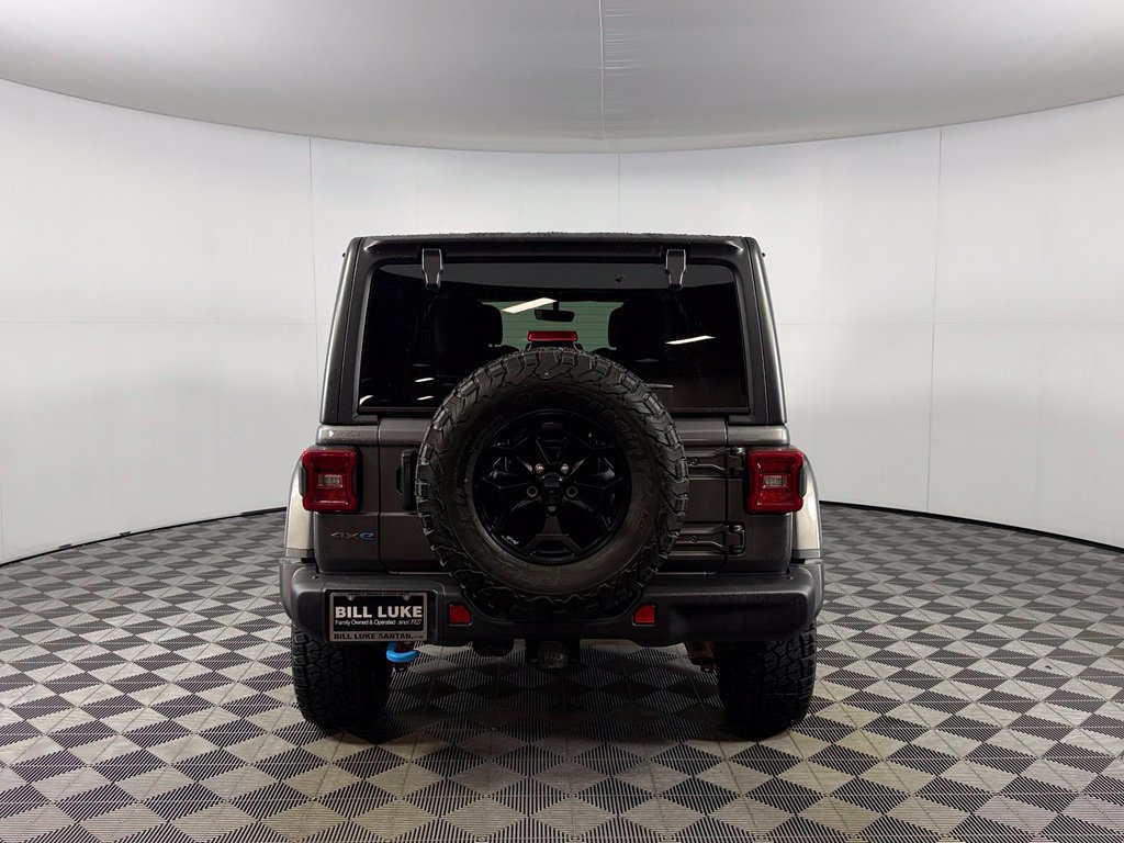 Used 2023 Jeep Wrangler Unlimited Rubicon 4xe AWD/4WD image 5