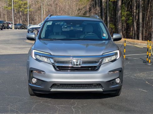 Used 2020 Honda Pilot Touring image 2