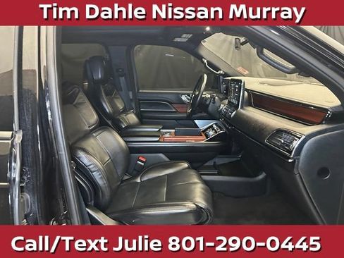 Used 2020 Lincoln Navigator Reserve w/ Equipment Group 208A Reserve AWD/4WD image 15