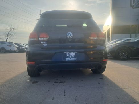 Used 2013 Volkswagen Golf 4-Door image 8